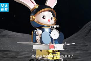 幸福的追星熊？维尼修斯满满的假期收获